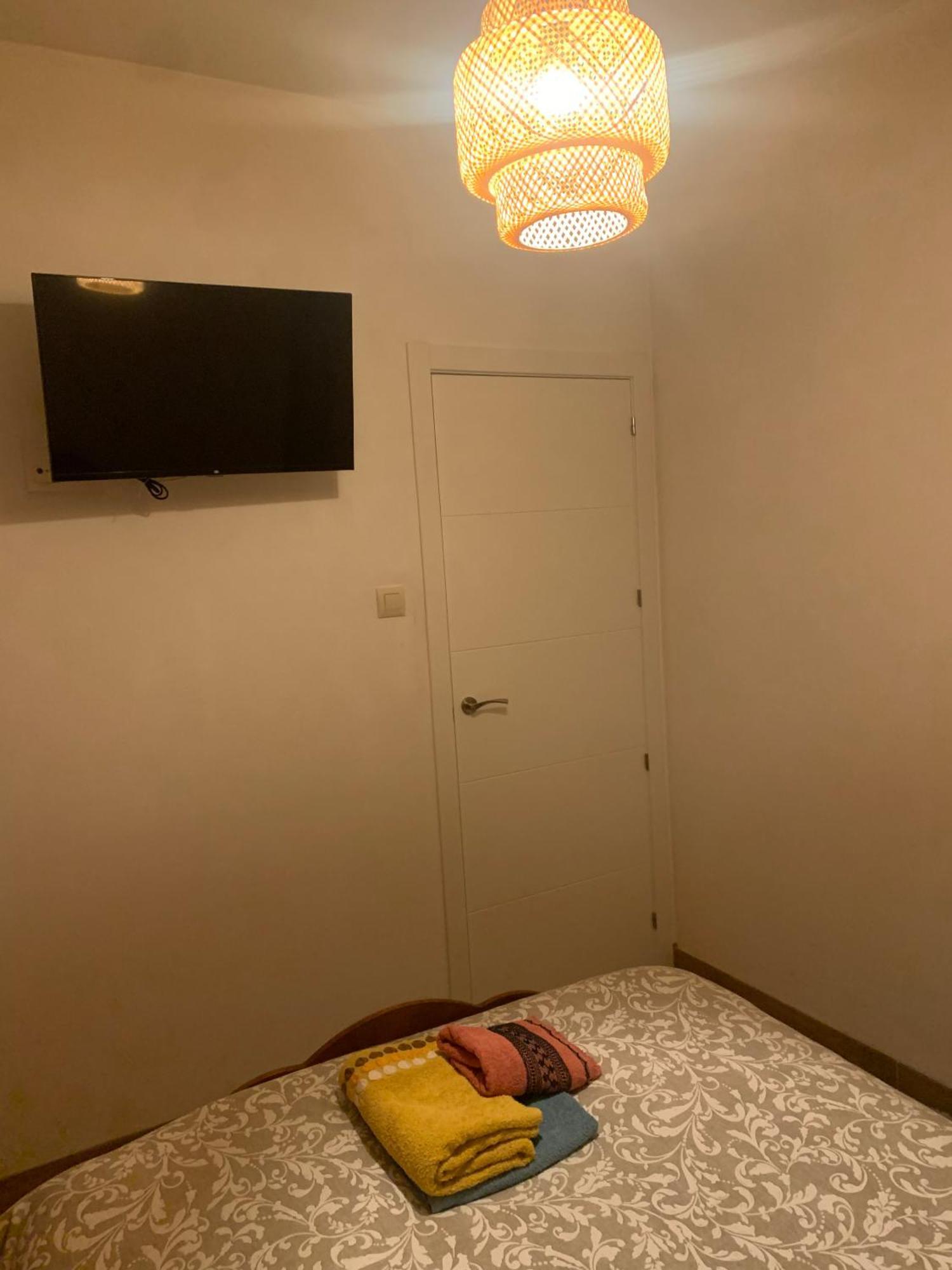 Apartamento céntrico a 1km de la playa. Pontedeume Extérieur photo
